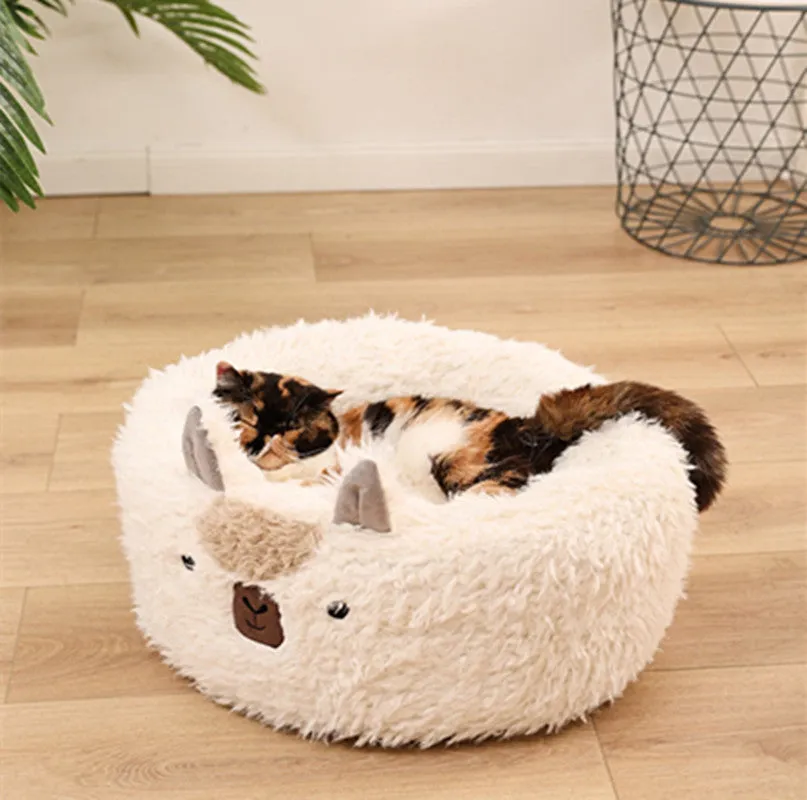 Alpaca Dog and Cat Plush Bed