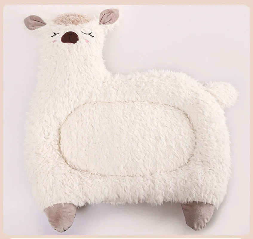 Alpaca Dog and Cat Plush Bed