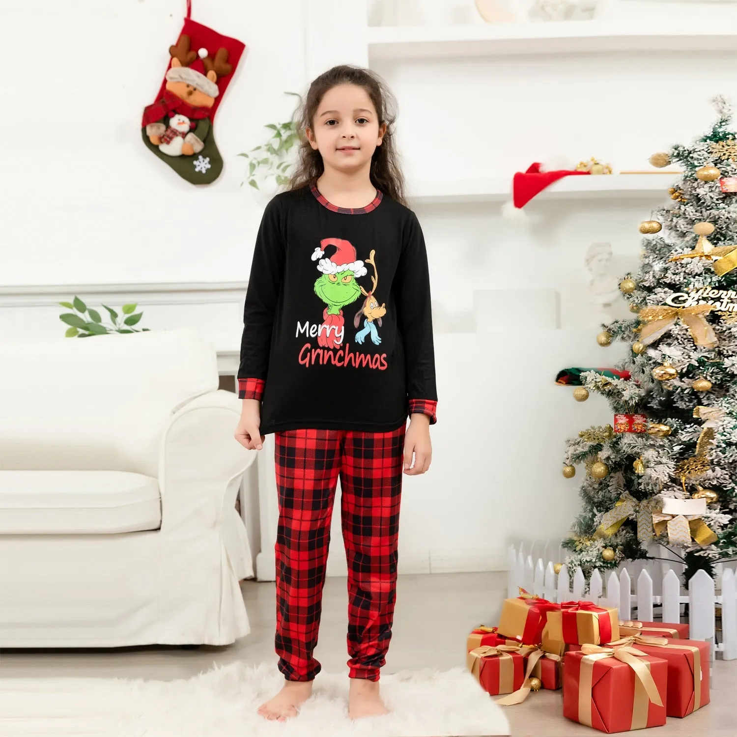 Family Matching Round Neck Pajama Set with Grinch Pattern